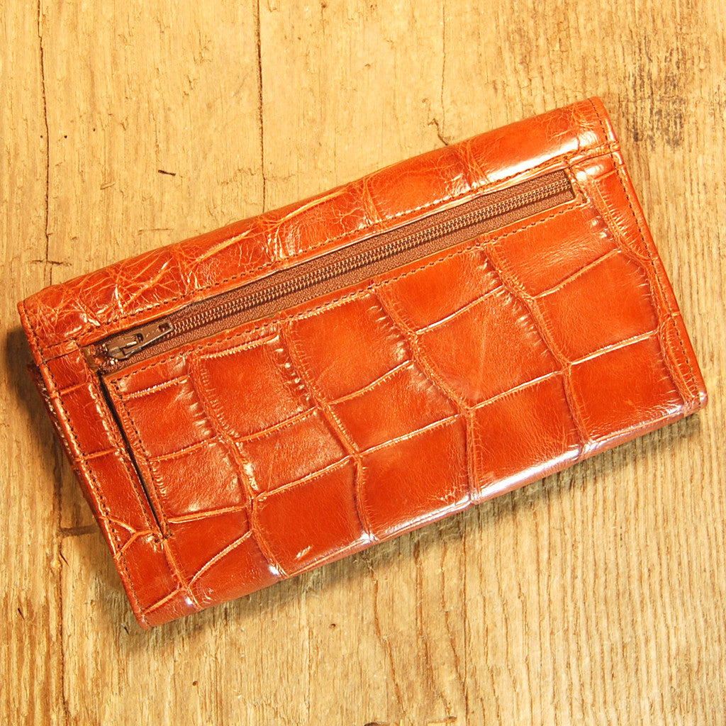 Dark's Leather Credit Card Clutch Wallet in Alligator Cognac, Back