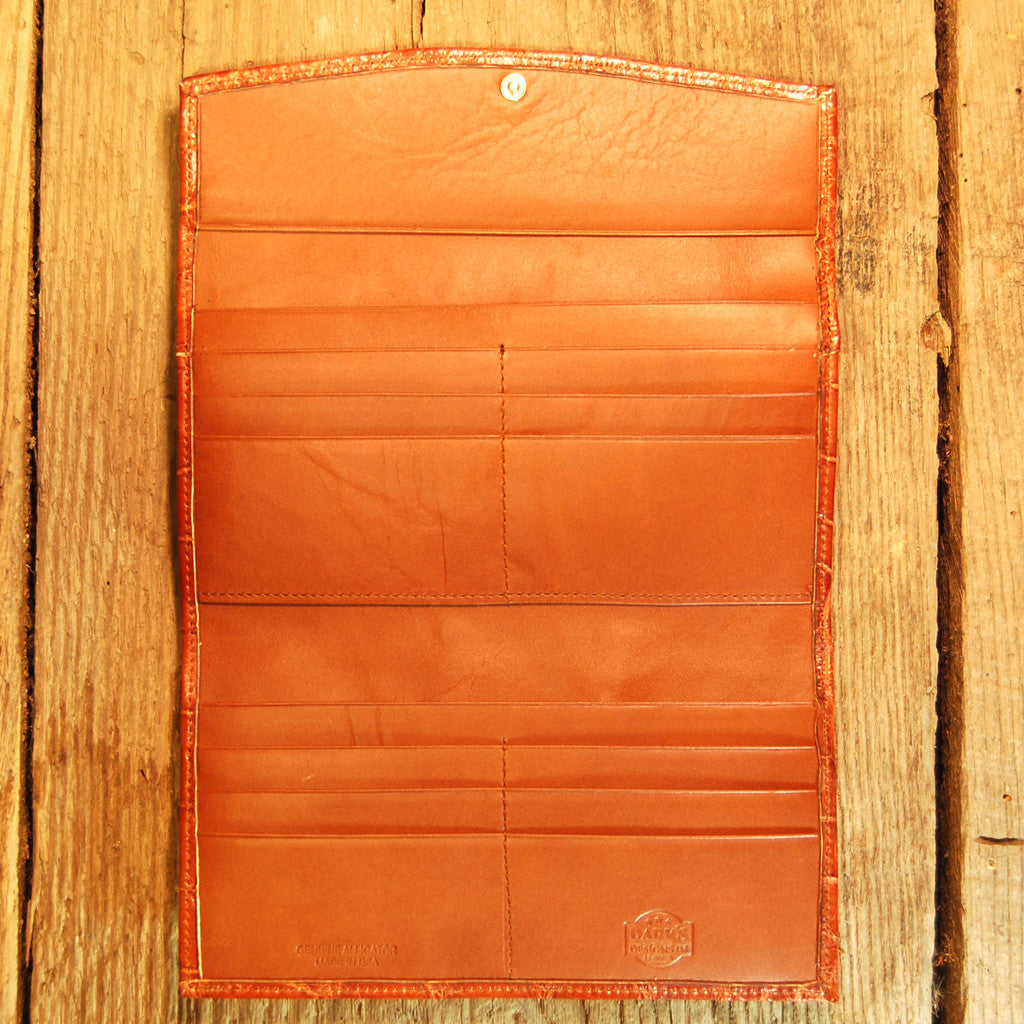 Dark's Leather Credit Card Clutch Wallet in Alligator Cognac, Interior